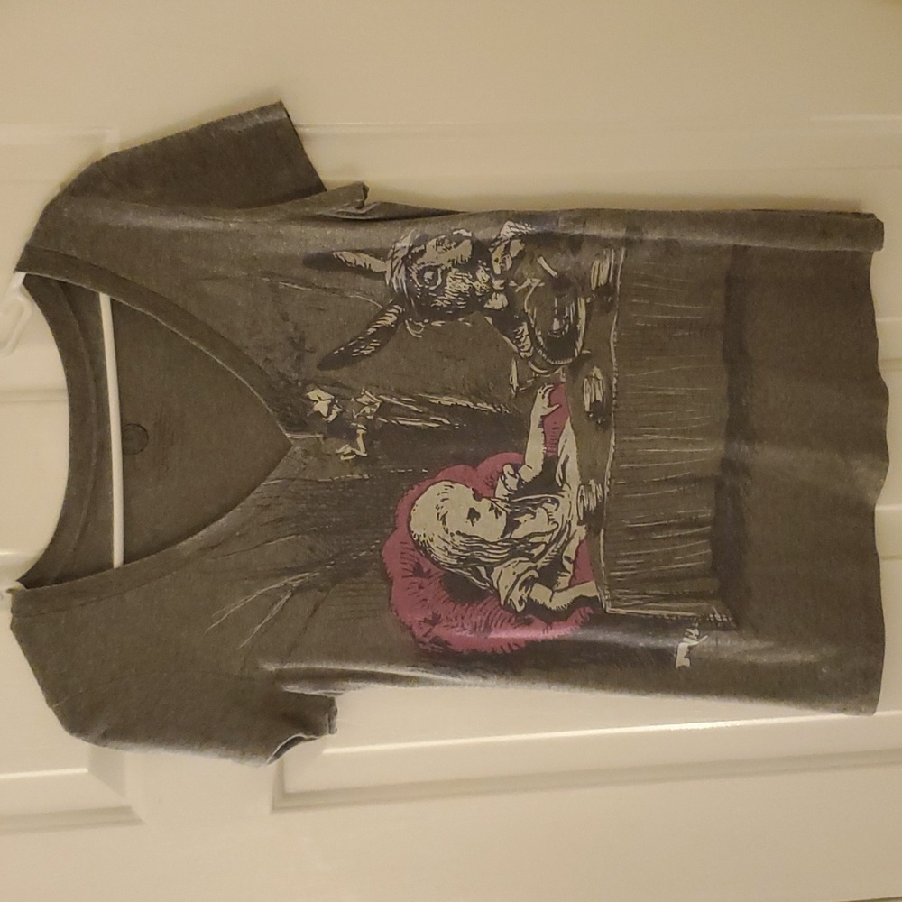 Alice In Wonderland V-Neck tee